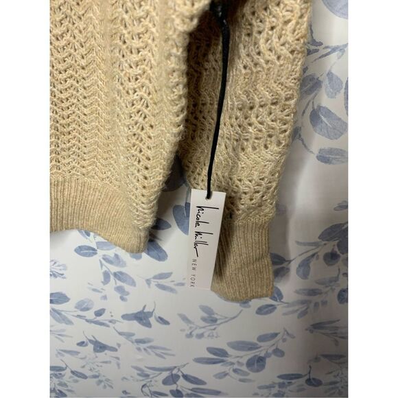 Nicole Miller Cream Knit Sweater NWT Size XS - Picture 3 of 6